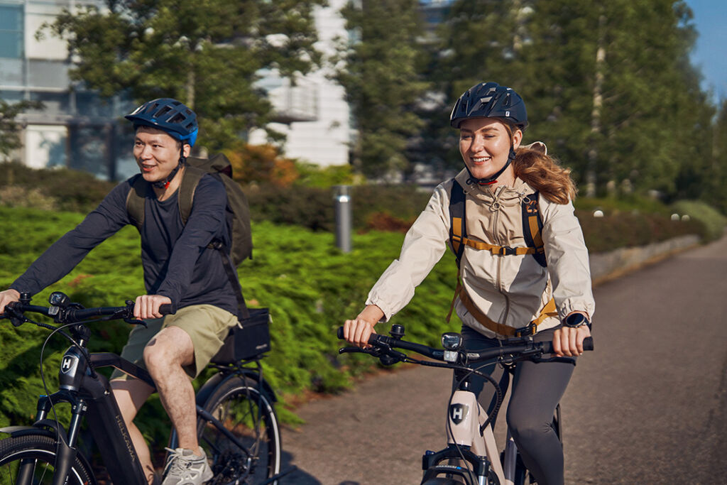 Helkama sähköpyörät Intersportista.