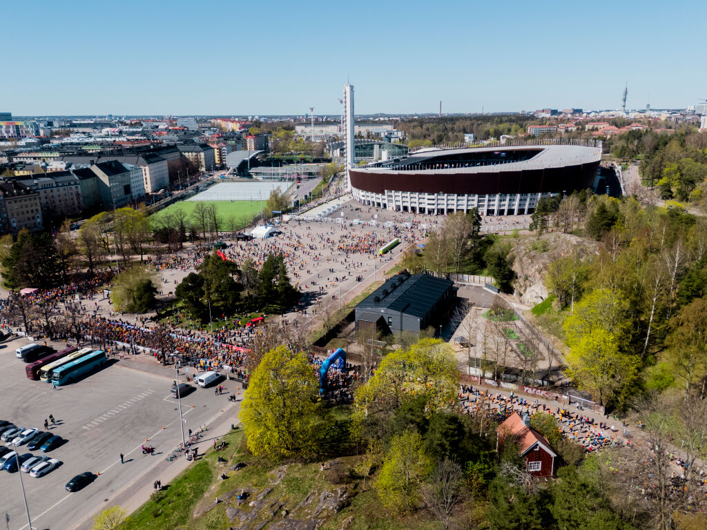 Olympiastadionilla Helsinki City Run