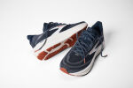 Brooks GHOST 18 M