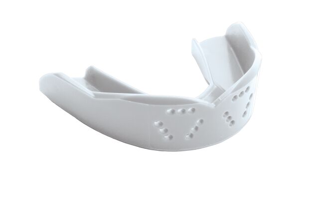 CCM SISU 3D HAMMASUOJA - hammassuoja