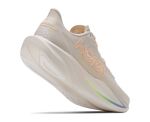 Hoka W Mach 7