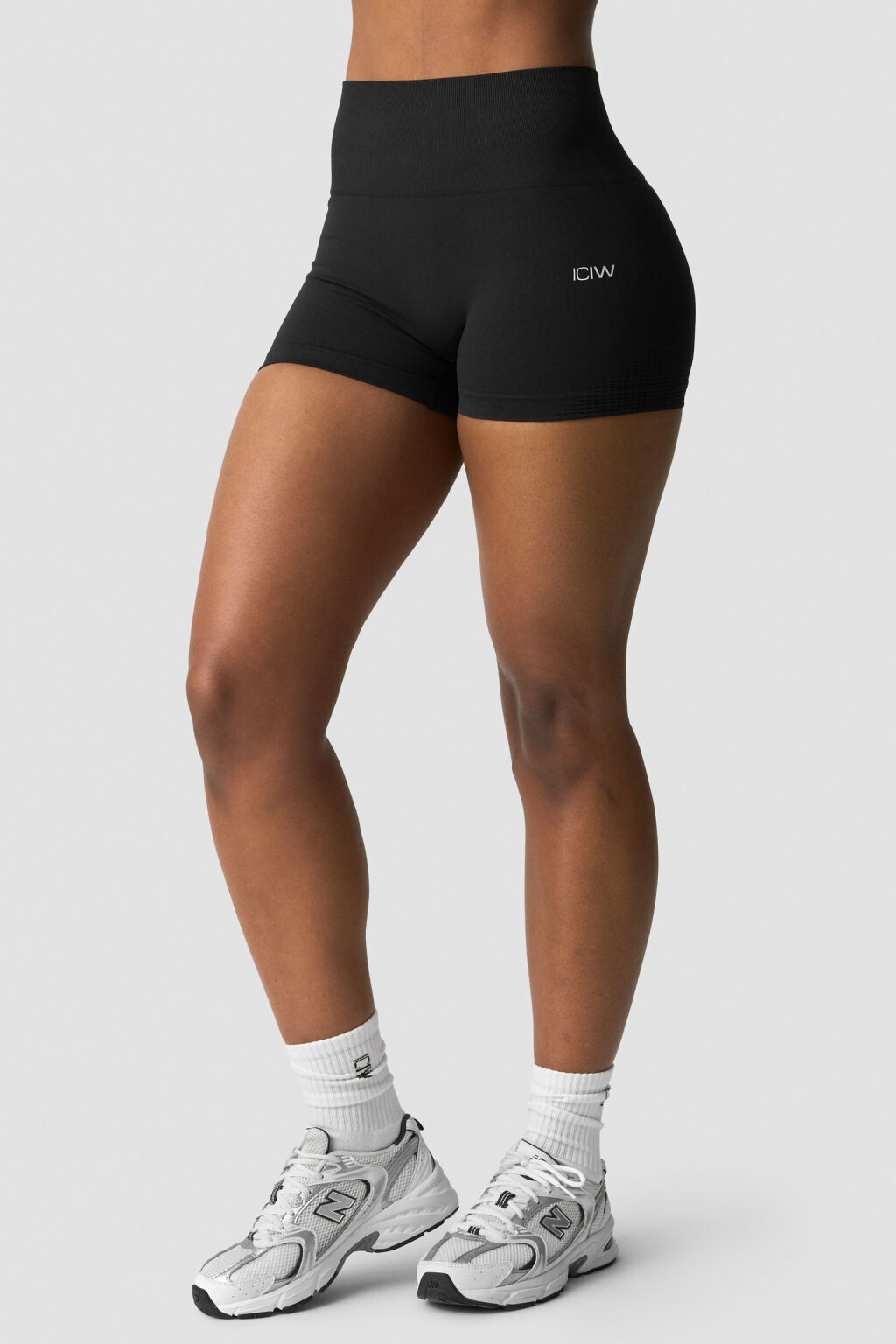 ICANIWILL Ignite Seamless Shorts W