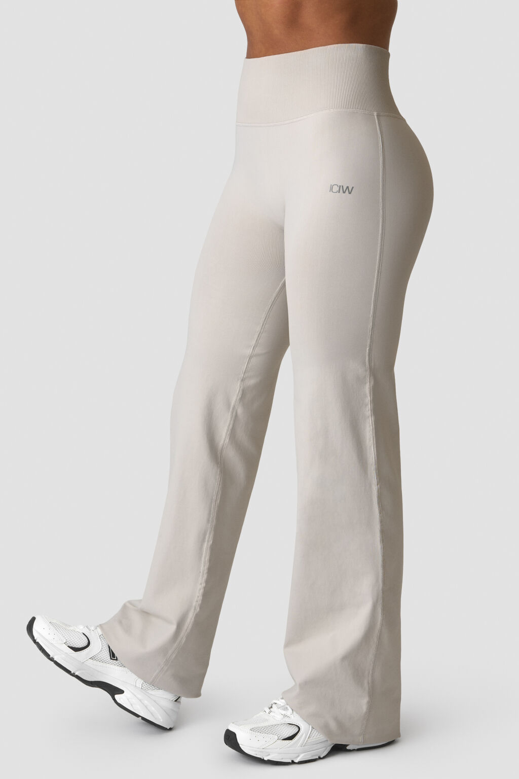 ICANIWILL Define Seamless Straight Pants W