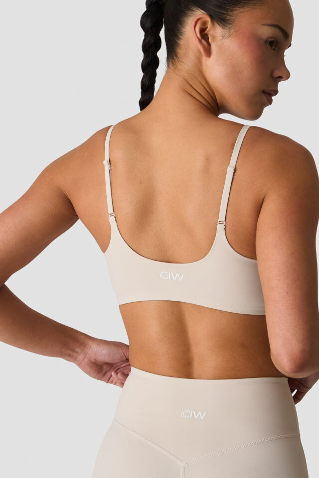 ICANIWILL Nimble Moulded Sports Bra W