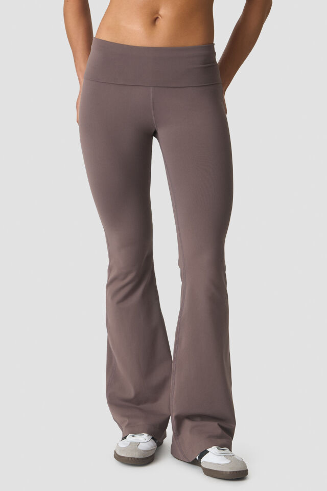 ICANIWILL Essence Seamless Fold Over Flared Pants W