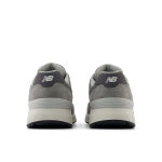 New Balance Walking 880v6