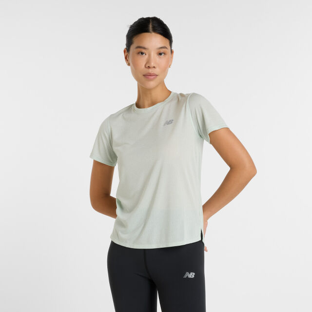 New Balance Athletics Run Short Sleeve W - naisten t-paita