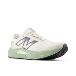 New Balance FuelCell Propel v5 M