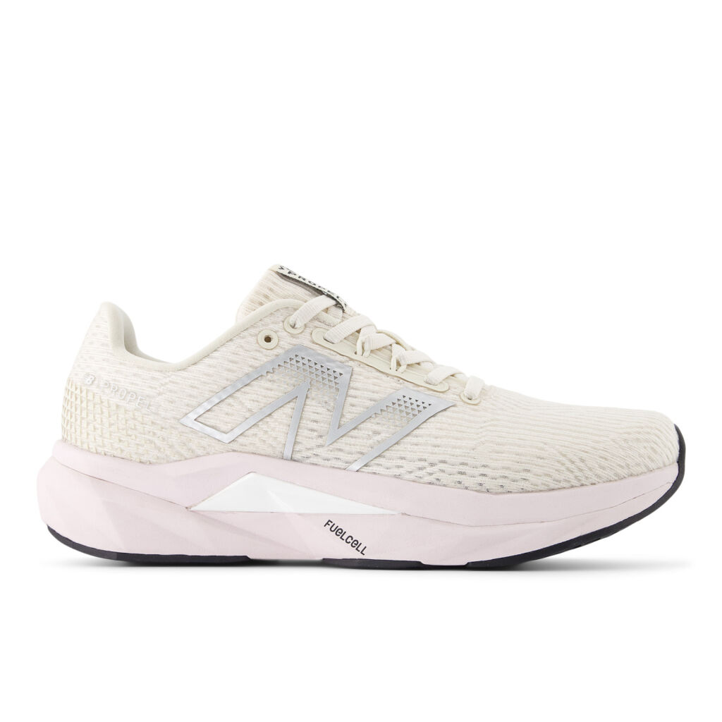 New Balance FuelCell Propel v5 W