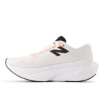 New Balance FuelCell SuperComp Trainer v3