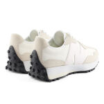 New Balance 327