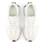 New Balance 327