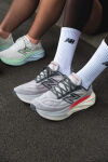 New Balance Fresh Foam X More v6