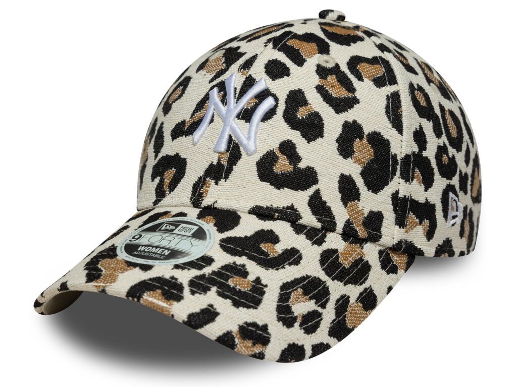 New Era NEW ERA Naisten eläinprintillinen 9FORTY-lippis MLB-logolla