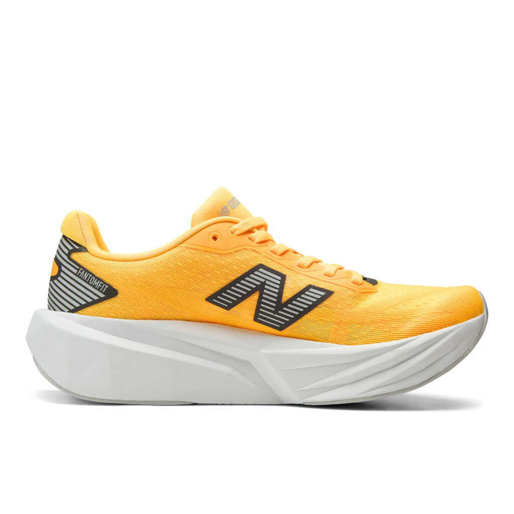 New Balance FuelCell Rebel v5