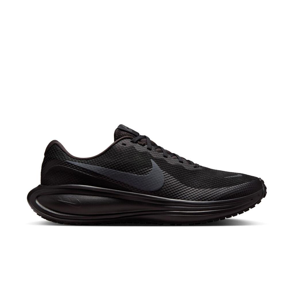 Nike Revolution 8 M