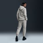 Nike Tech Mid-Rise Joggers W