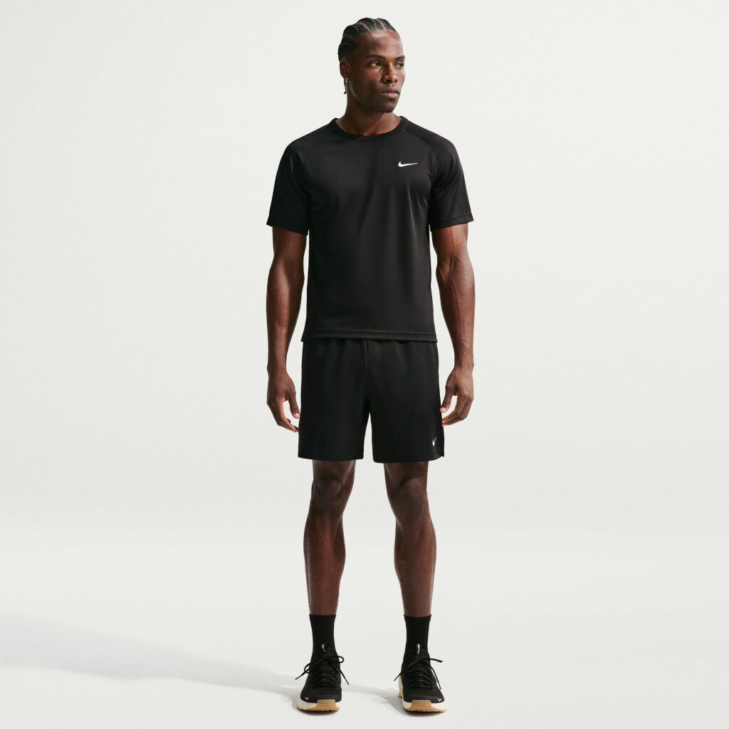 Nike Dri-FIT Hyverse M