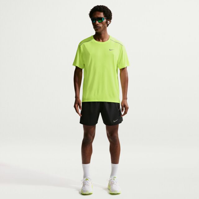 Nike Miler Men's Dri-FIT UV Protection Short-Sleeve Running Top