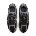 Nike V5 RNR Suede M