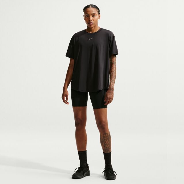 Nike Dri-FIT Short-Sleeve Top W