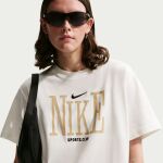 Nike Sportswear Classic Women's Oversized T-Shirt