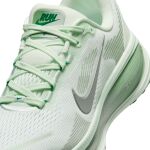 Nike Vomero 18 W