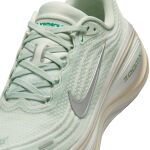 Nike Vomero Plus W