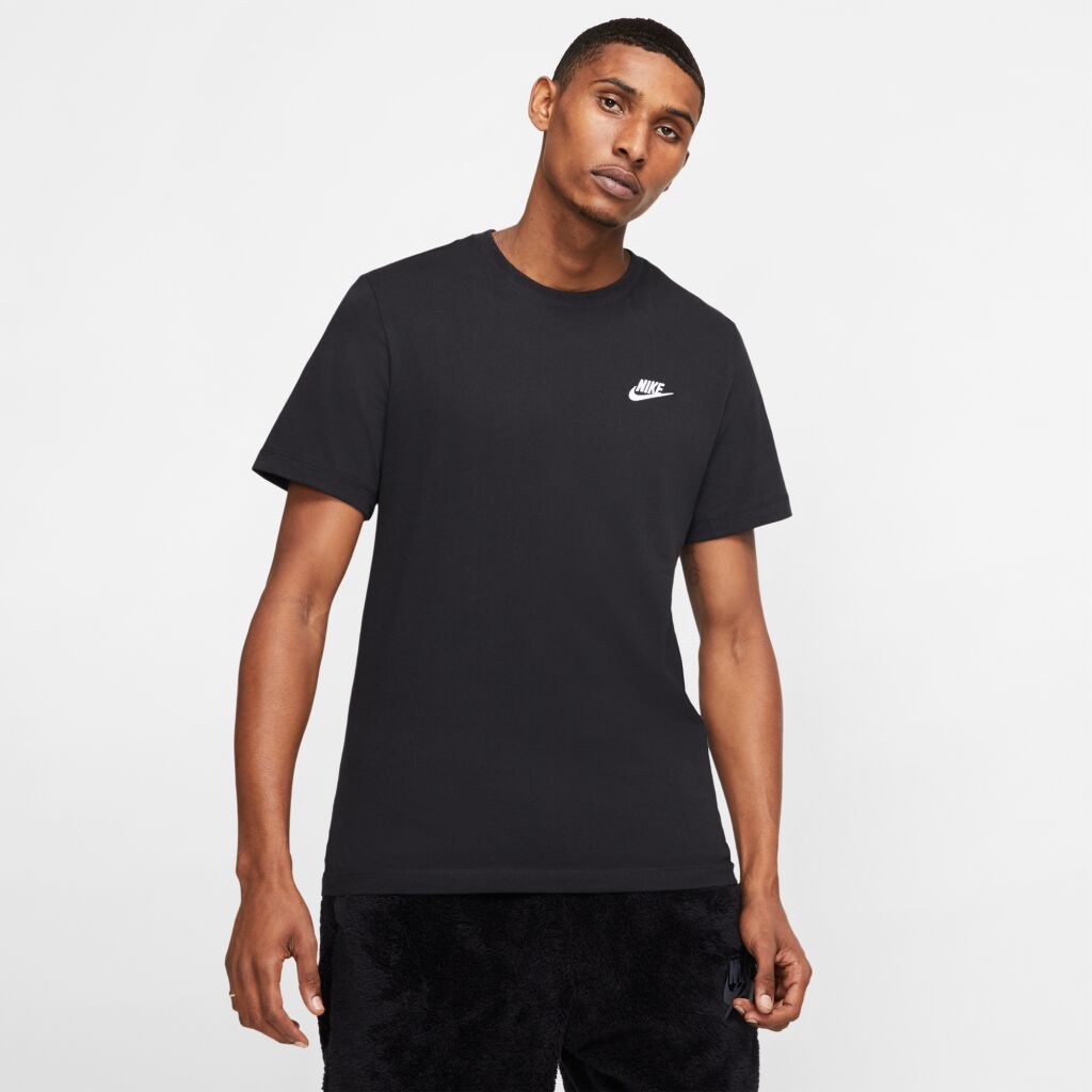 Nike Sportswear Club Tee
