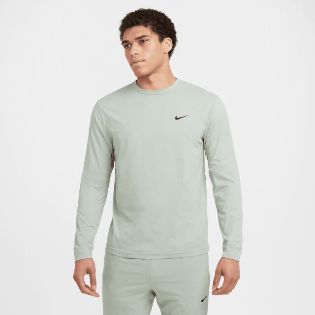 Nike Dri-FIT UV Hyverse Long-Sleeve Fitness Top M - pitkähihainen paita