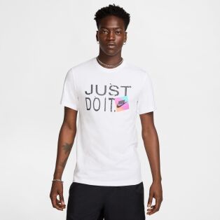 Nike Sportswear T-Shirt M - t-paita