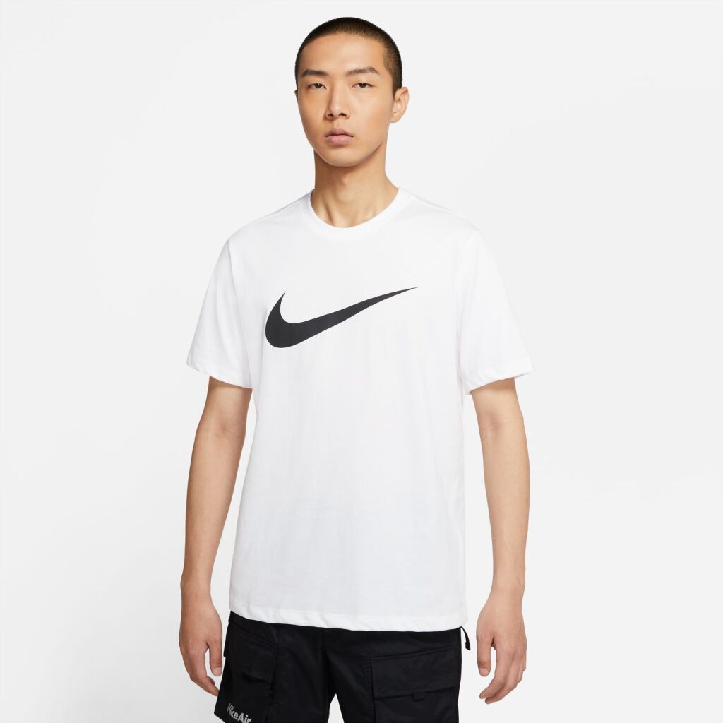 Nike Sportswear Swoosh T-Shirt M