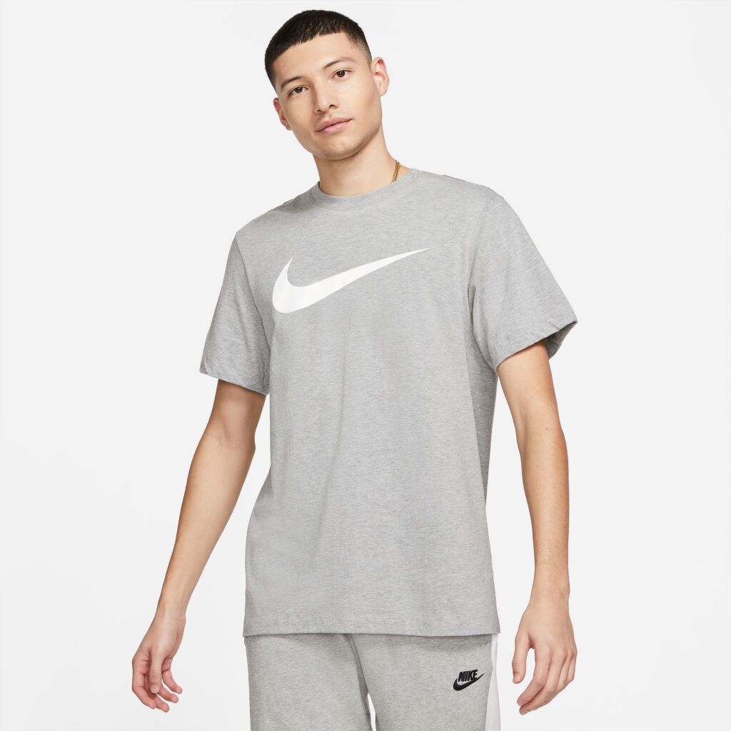 Nike Sportswear Swoosh T-Shirt M