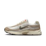 Nike Initiator M