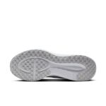 Nike Revolution 8 M