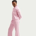 Nike Windrunner Mid-Rise Slim Knit Pants W