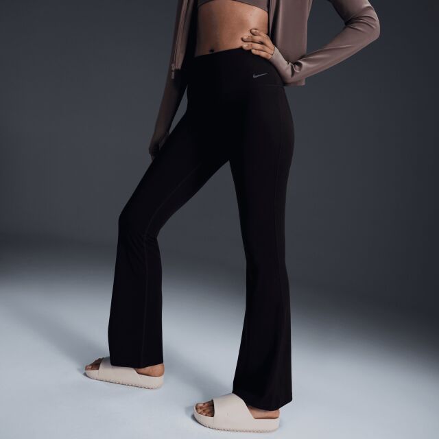 Nike Zenvy High-waisted Flared Leggings W - naisten pitkät trikoot