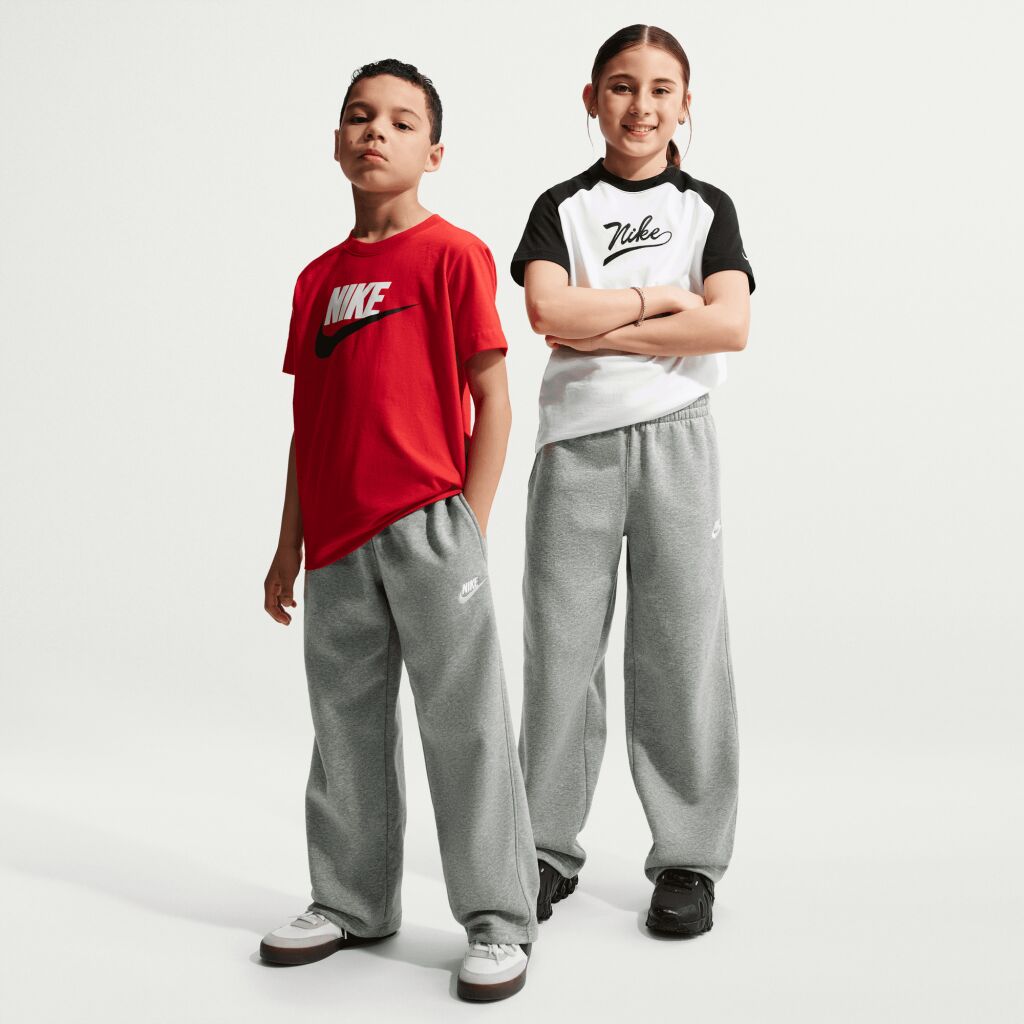 Nike Club Loose Open-Hem Pants