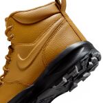 Nike Manoa 17 Boots